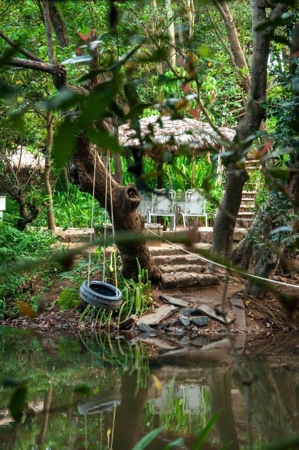 Amanvana Spa Resort, Coorg Kushālnagar Exteriér fotografie